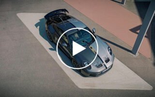 porsche-911-gt3-shows-off-incredible-bespoke-paint