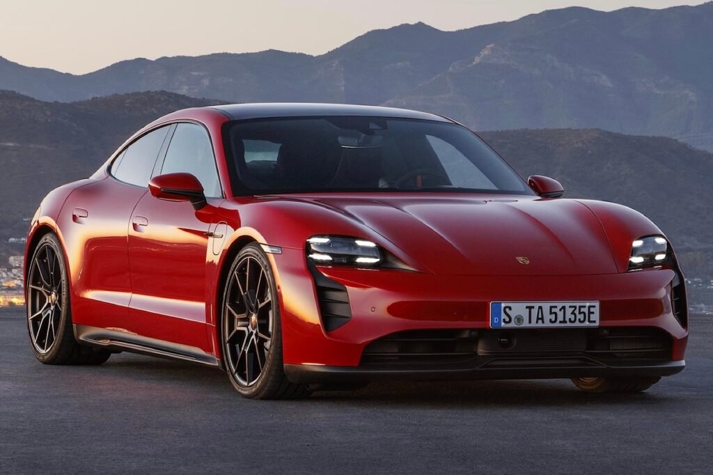 porsche-is-convinced-new-efuels-can-save-the-combustion-engine