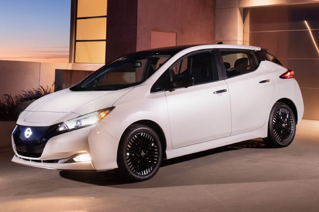 nissan-prepares-to-kill-the-leaf