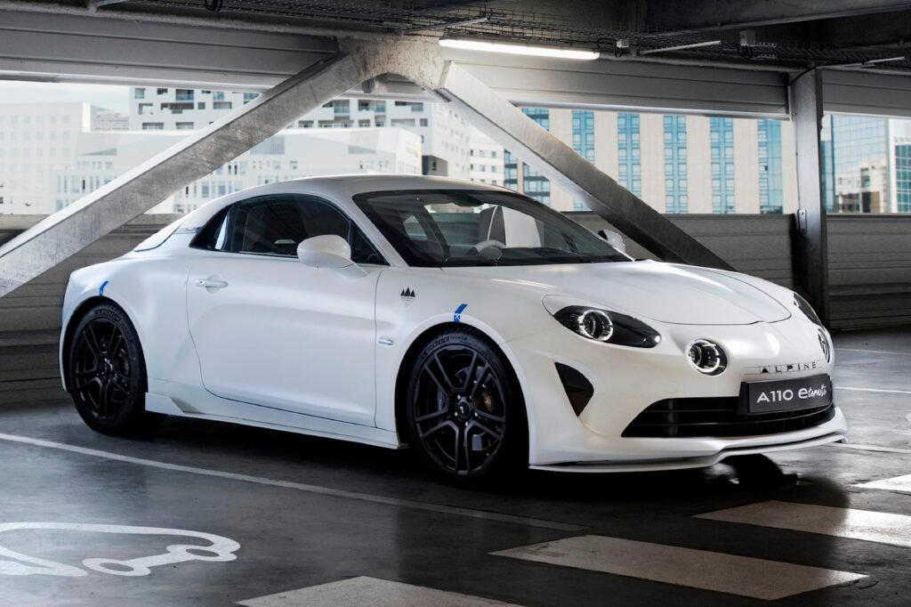 alpine’s-electric-sports-car-weighs-less-than-a-porsche-718-cayman