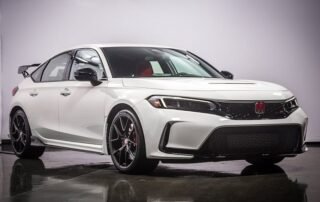 2023-honda-civic-type-r-first-look-review:-everybody’s-type