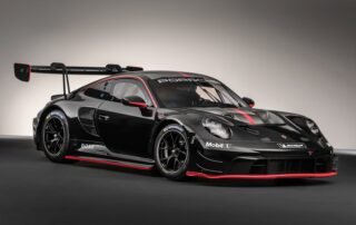 porsche-unwraps-its-scary-new-911-gt3-r-monster