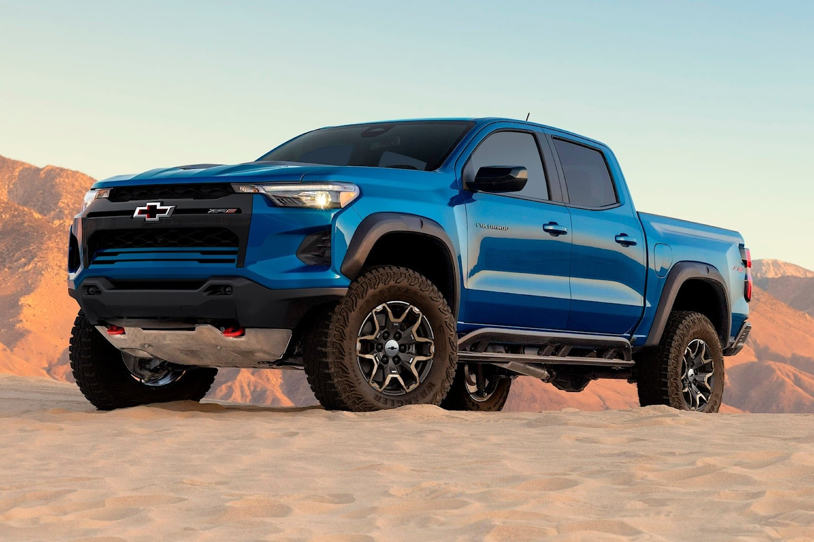 2023-chevrolet-colorado-first-look-review:-the-new-boss