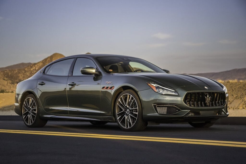 2022-maserati-quattroporte-trofeo-test-drive-review:-executive-sedan-absurdity