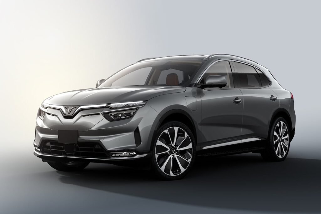 vinfast-going-all-in-on-ev-economy-with-huge-hiring-spree