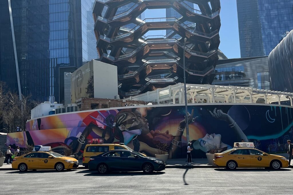 new-yorkers-face-$23-congestion-charge-to-enter-manhattan