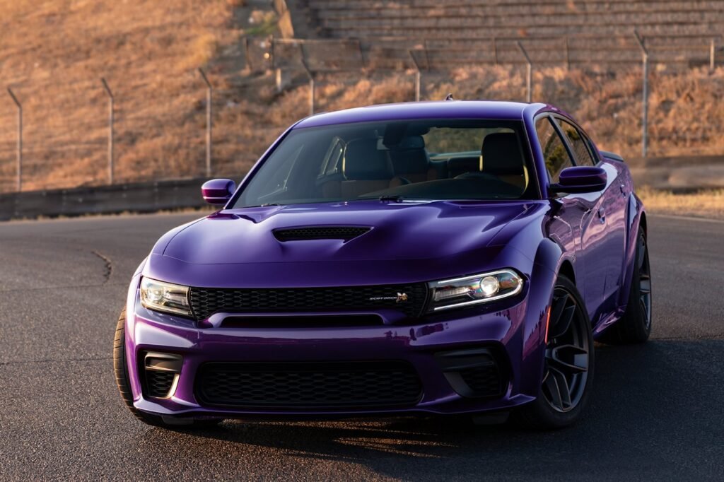 teased:-new-dodge-model-will-be-last-of-its-kind