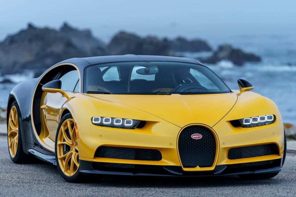 bugatti-celebrates-founder’s-favorite-color-combination
