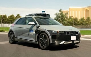 hyundai’s-self-driving-ioniq-5-is-ready-to-take-you-on-a-tour-of-sin-city