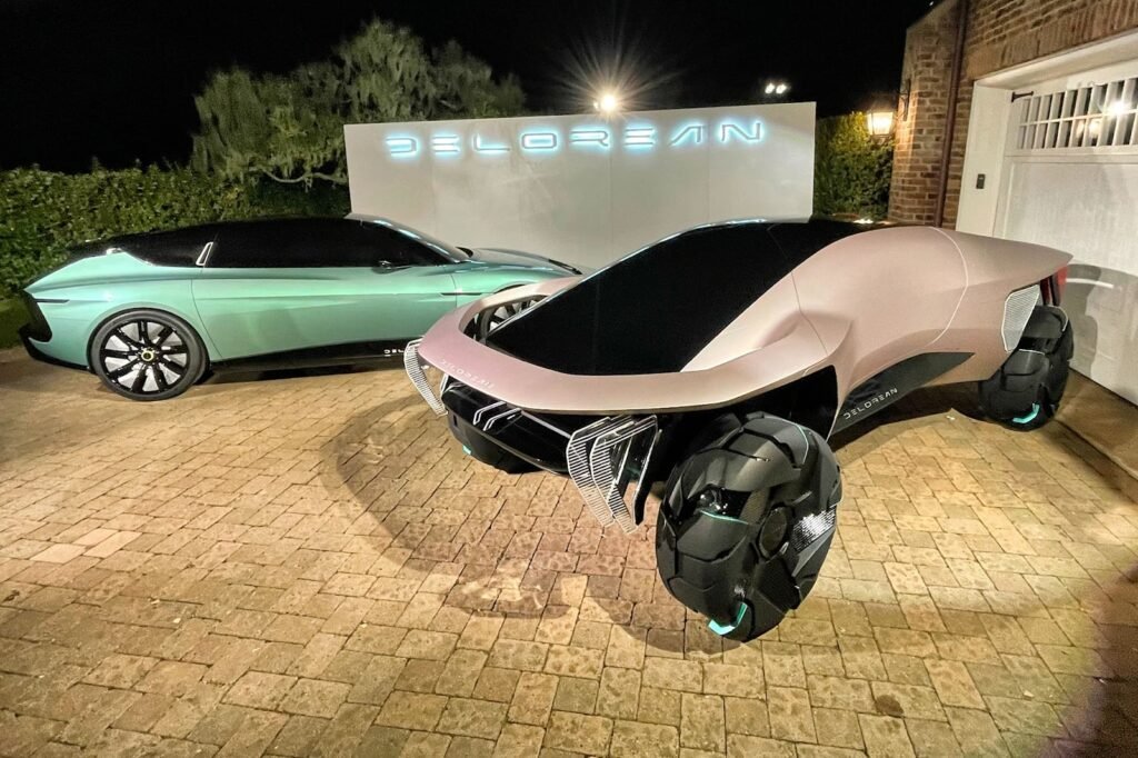delorean-unveils-two-wild-new-concepts-from-the-future