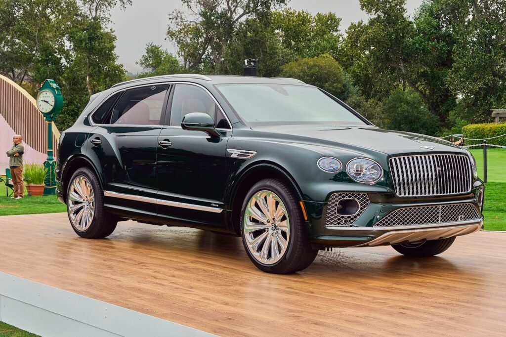 bentley-bentayga-by-mulliner-is-an-art-gallery-on-wheels