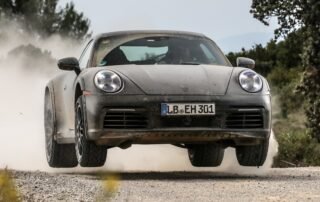 study-finds-porsche-911-and-jeep-wrangler-are-practically-depreciation-proof