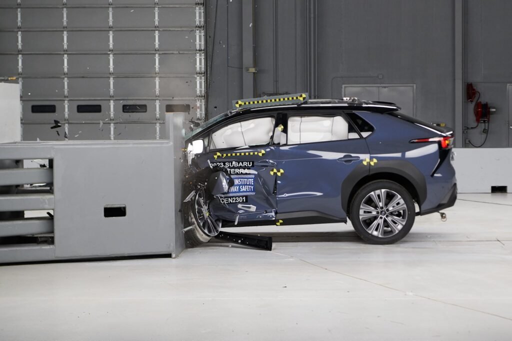 iihs-finds-definitive-link-between-high-crash-scores-and-lower-fatality-risk