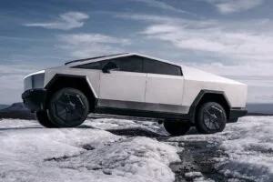 nhtsa-wants-loads-more-tesla-cybertruck-sales-before-crash-tests